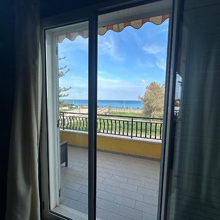 Апартаменты Moonlight House A 50 Mt Dal Mare Noto Marina Lido di Noto Экстерьер фото