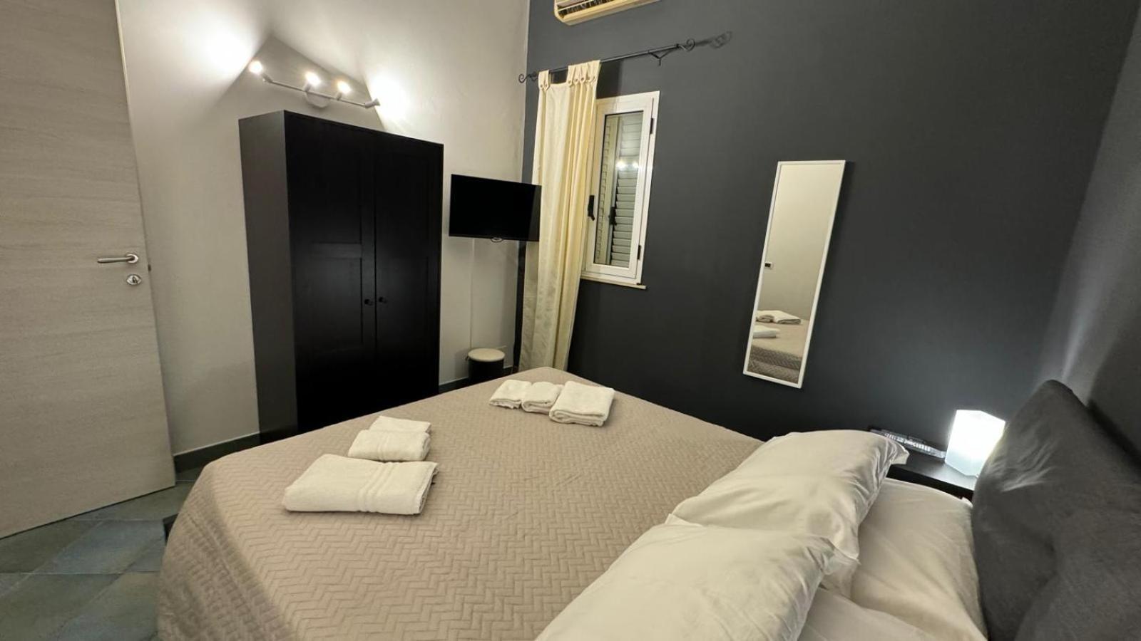 Апартаменты Moonlight House A 50 Mt Dal Mare Noto Marina Lido di Noto Экстерьер фото